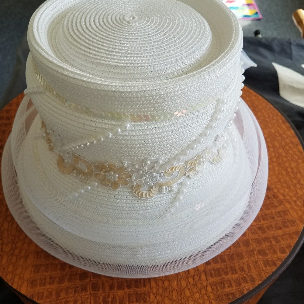 HAT - Picture 2 of 2